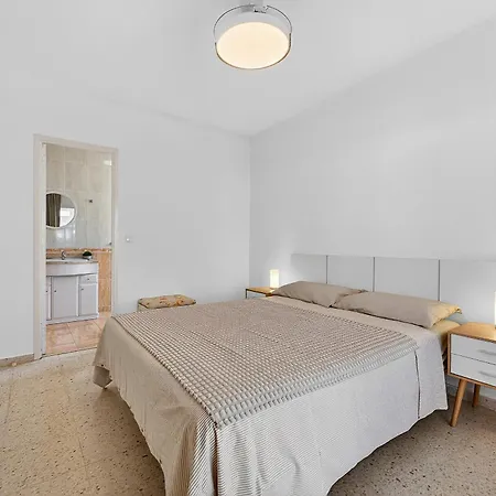Oceana Apartment *
